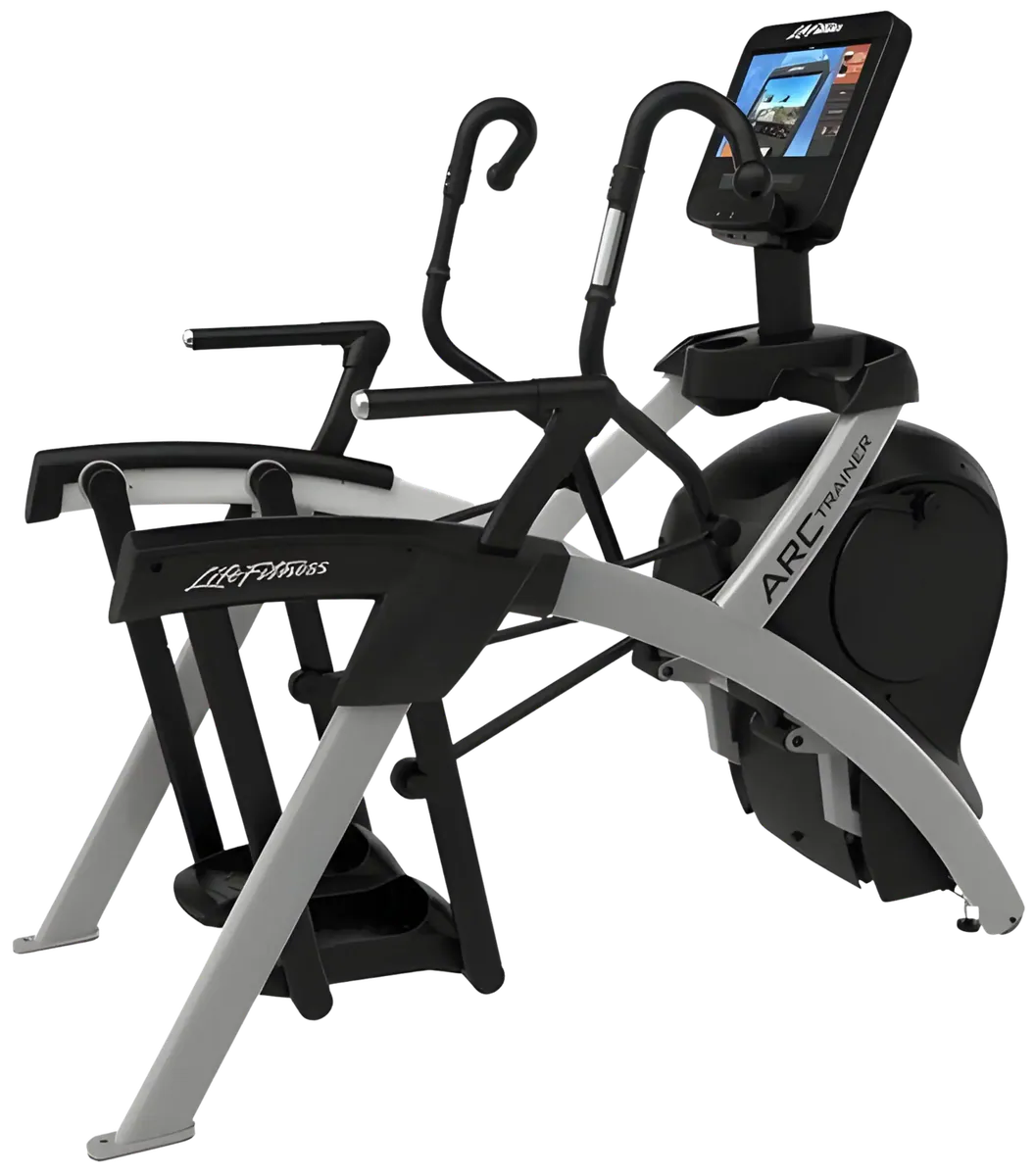 Life Fitness Discover SE3 HD Arc Trainer (Remanufactured)